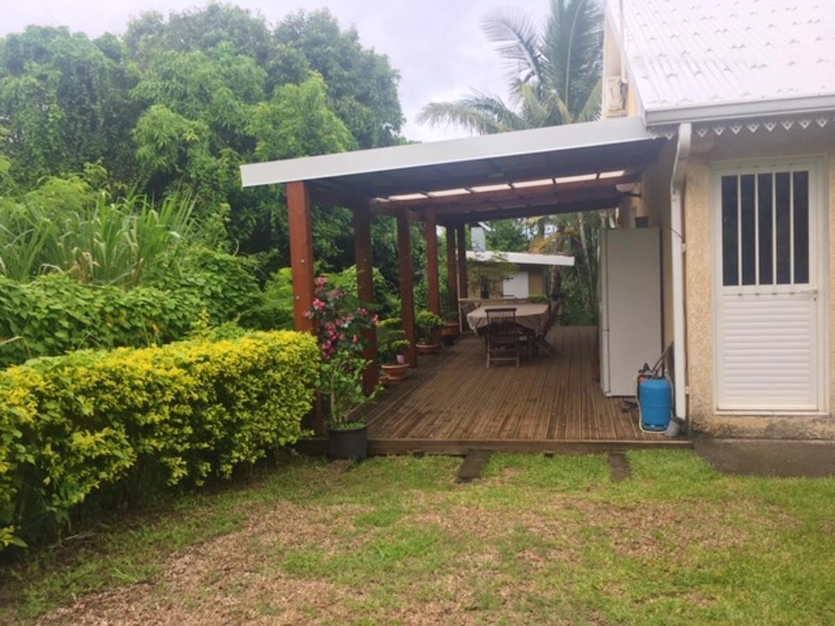 Grande Maison Avec Jardin Et Piscine A Saint-Joseph Exterior foto